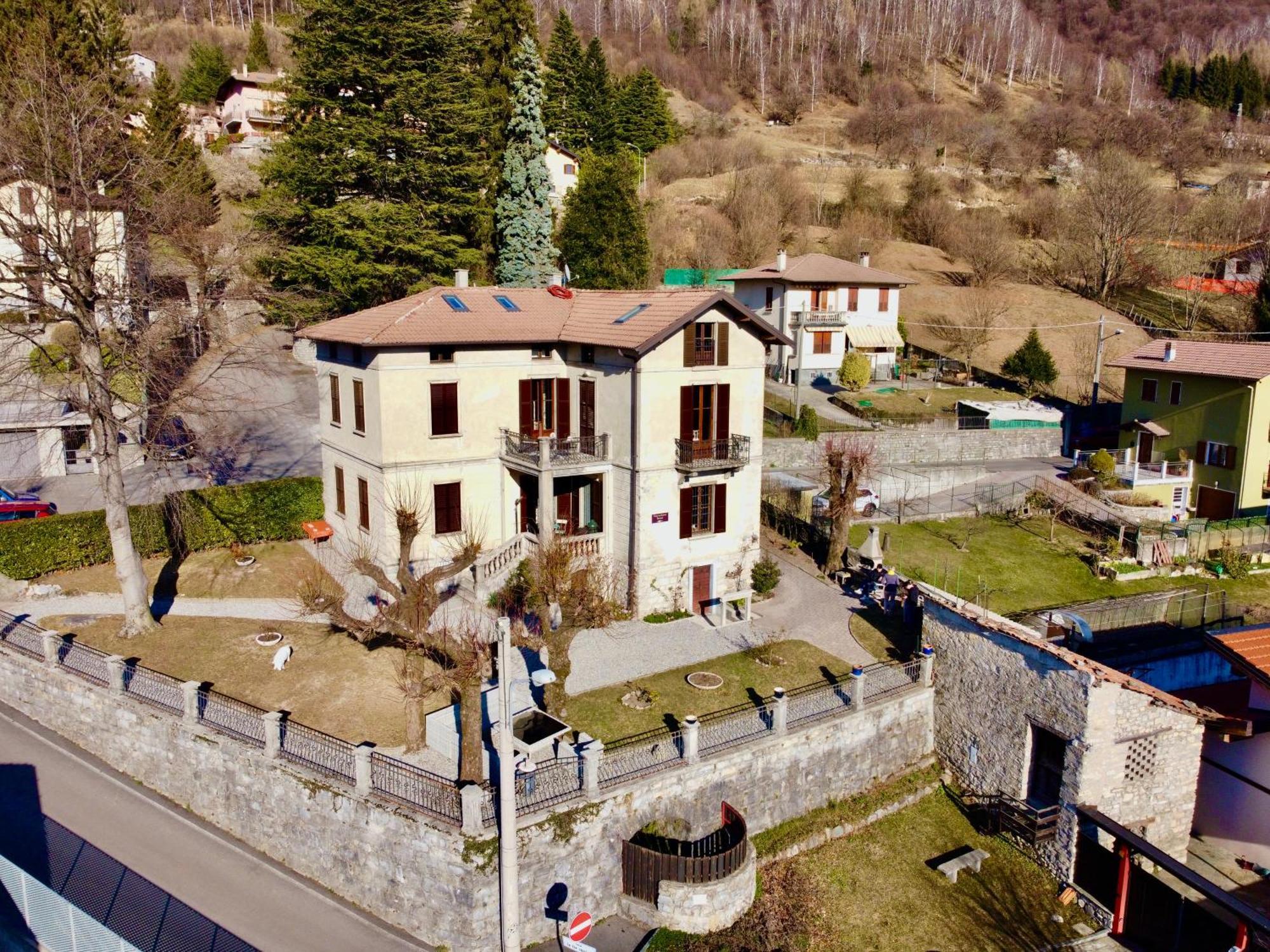 Villa Il Maiale Bianco B&B San Fedele Intelvi Exterior foto